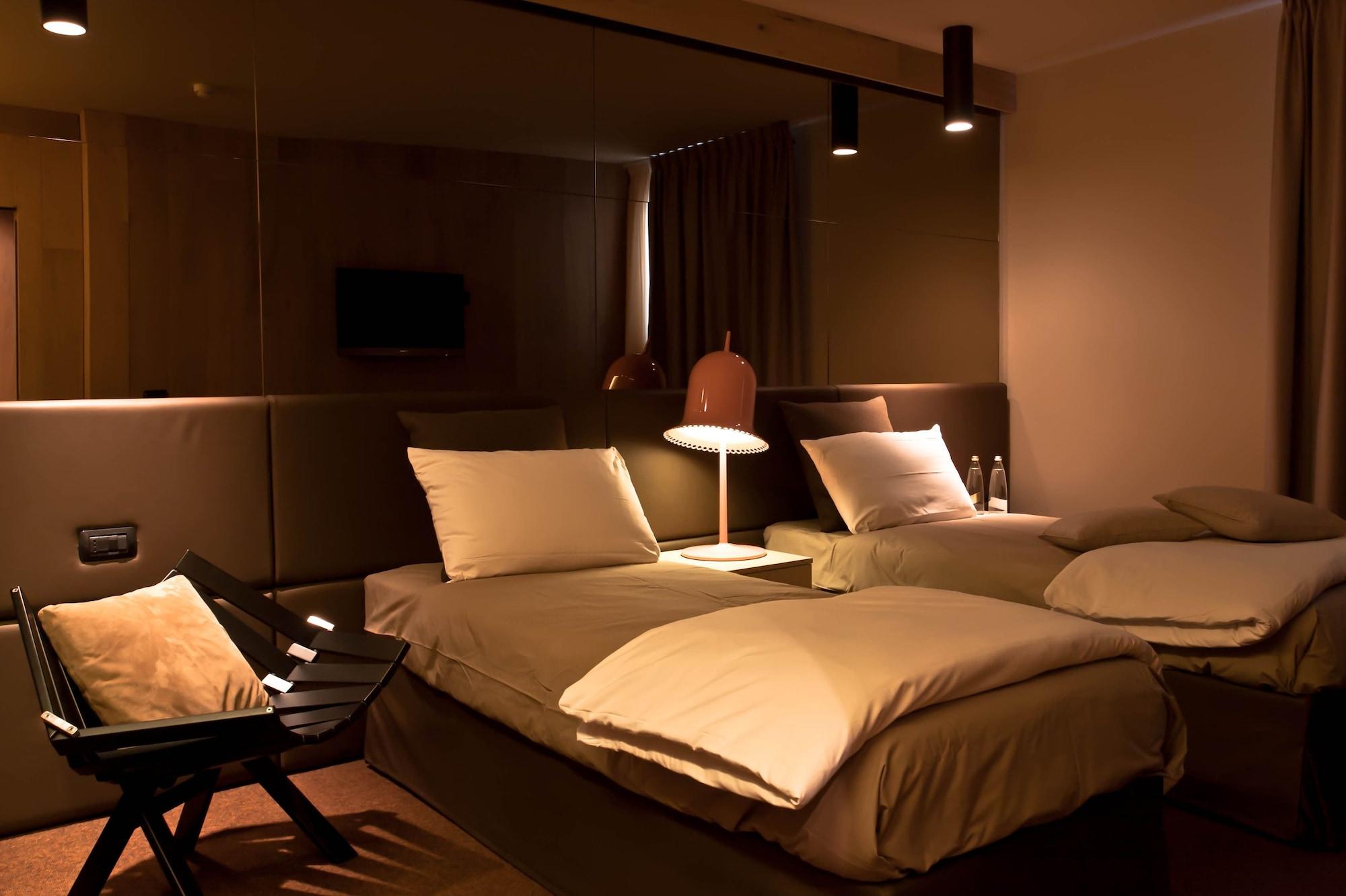 Alexander Charme Hotel Λιβίνιο Εξωτερικό φωτογραφία