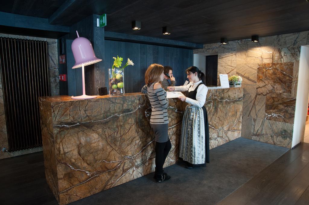 Alexander Charme Hotel Λιβίνιο Εξωτερικό φωτογραφία